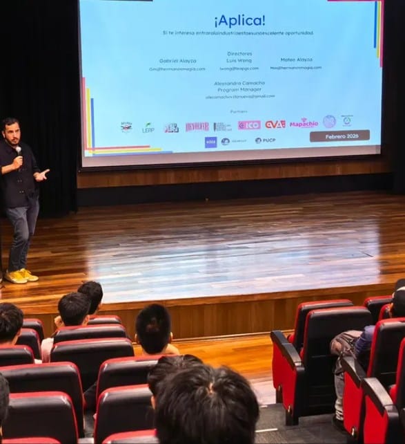 Telar Workshop en el escenario de Nexo GameDev Perú